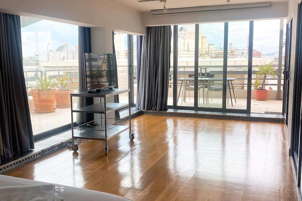 Superior Penthouse In Riviera Appartement Athènes